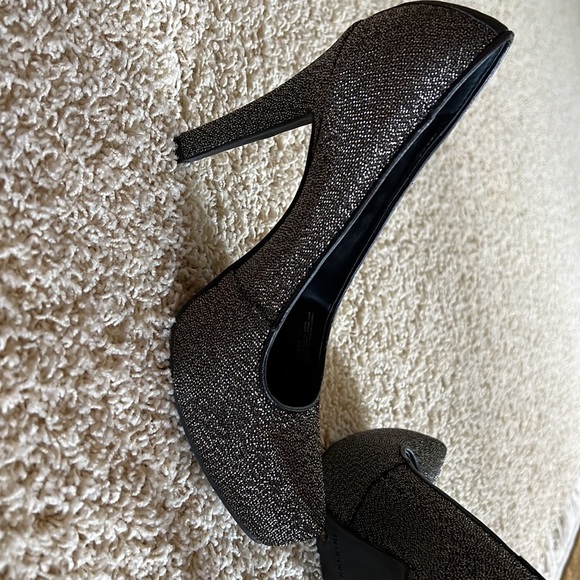 Gianni Bini pumps - Picture 4 of 7